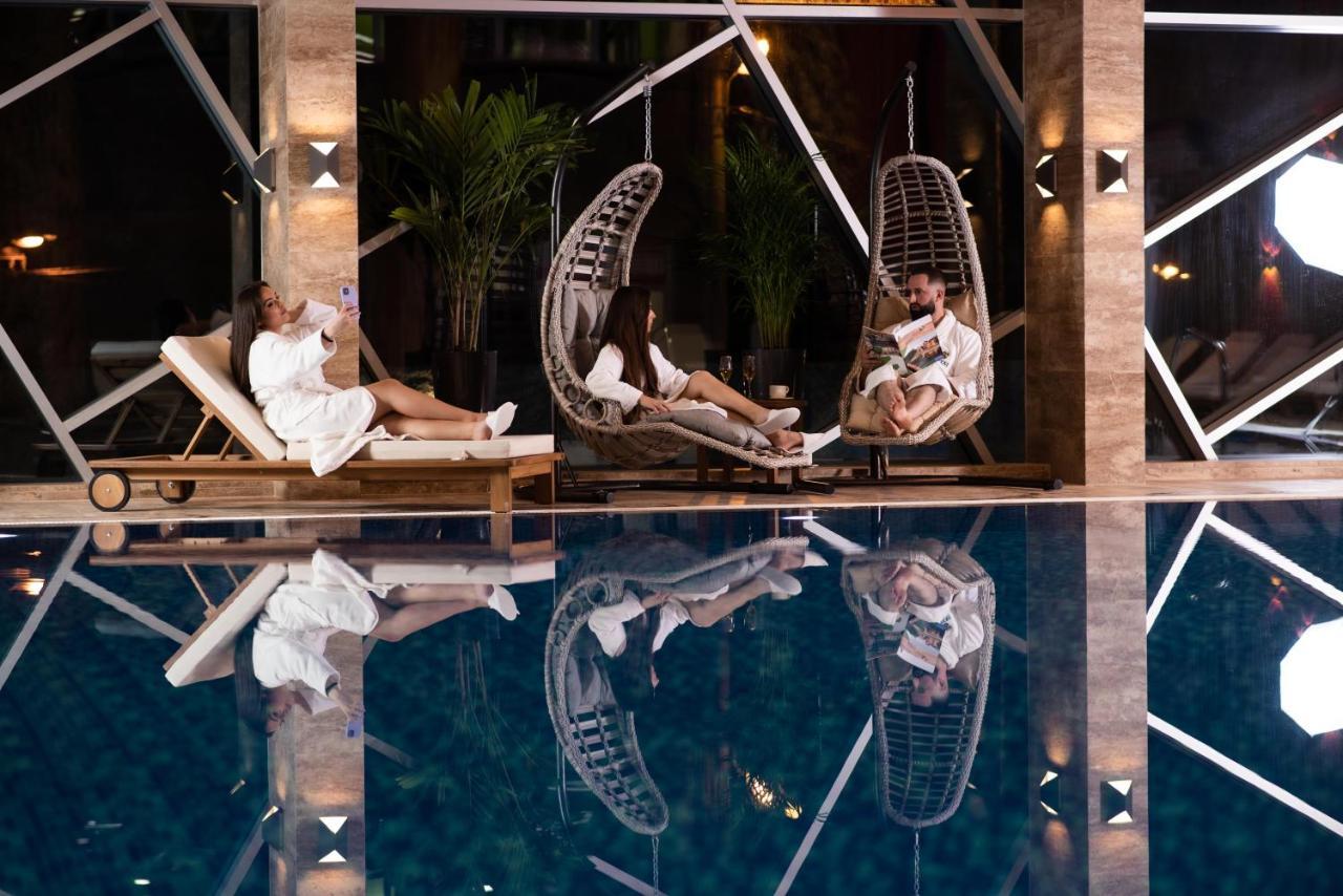 Hotel Borovi Forest Resort & Spa Сьєниця Екстер'єр фото