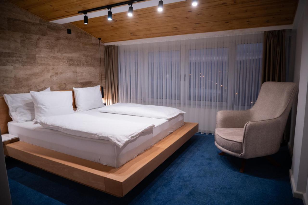 Hotel Borovi Forest Resort & Spa Сьєниця Екстер'єр фото