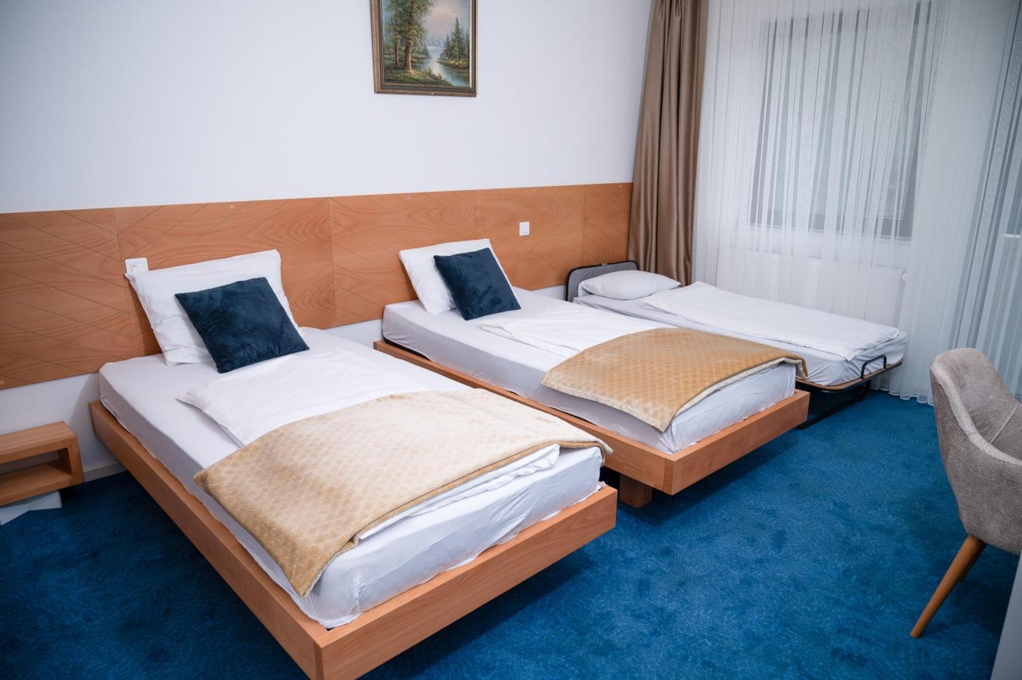 Hotel Borovi Forest Resort & Spa Сьєниця Екстер'єр фото