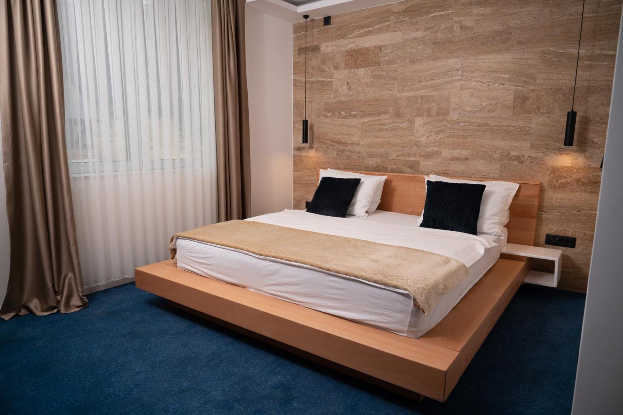Hotel Borovi Forest Resort & Spa Сьєниця Екстер'єр фото